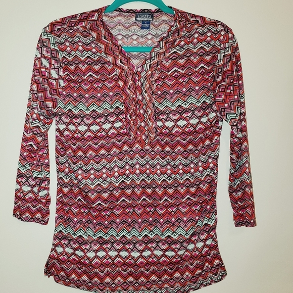 Uniti Casual Tops - Uniti Casual Women's Stretch 3/4 Sleeve Multi Color Top 140
